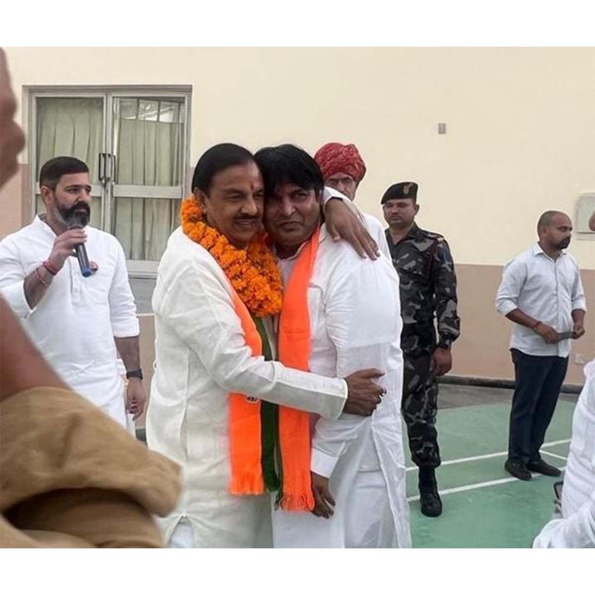 WhatsApp Image 2024-10-09 at 11.08.08 AM