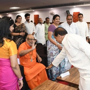 WhatsApp Image 2025-09-19 at 5.30.03 PM