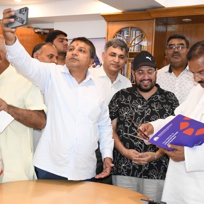 WhatsApp Image 2025-09-23 at 1.00.04 PM