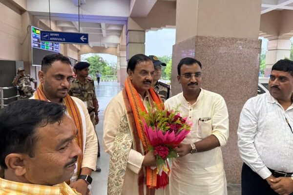 WhatsApp Image 2025-10-03 at 6.00.40 PM