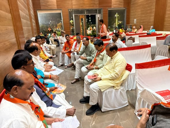 औरंगाबाद व गया लोकसभा की संगठनात्मक बैठक में शामिल हुआ औरंगाबाद व गया लोकसभा की संगठनात्मक बैठक में शामिल हुआ