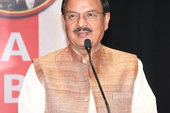 गौतमबुद्ध विश्वविद्यालय में आयोजित एबीवीपी के 66वें प्रांत अधिवेशन में छात्र-छात्राओं को संबोधित करते हुए