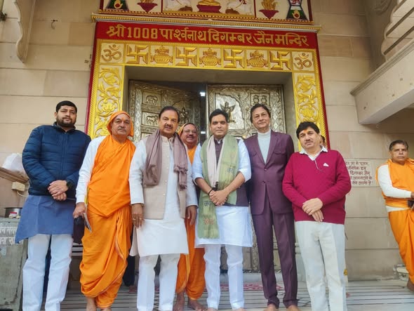 श्री दिगंबर जैन मंदिर नोएडा में राष्ट्रयात्रा महोत्सव के दौरान सहभागिता