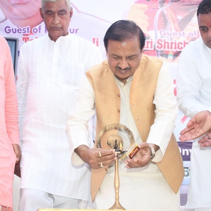 ग्रेटर नोएडा में विवांता ग्लोबल स्कूल का उद्घाटन कार्यक्रम