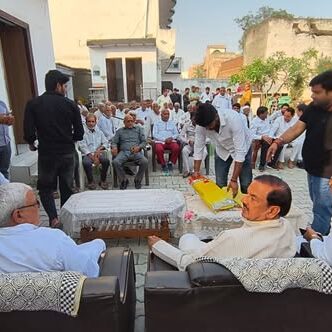 अट्टा गुजरान, महमूदपुर गुर्जर और डेयरी गुजरान में जनसंपर्क अट्टा गुजरान, महमूदपुर गुर्जर और डेयरी गुजरान में जनसंपर्क