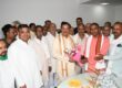 ग्रेटर नोएडा कैंप कार्यालय में भाजपा विजय पर स्वागत