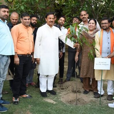 इंदिरा गांधी कला केंद्र नोएडा में विकसित भारत संकल्प सम्मेलन में सहभागिता इंदिरा गांधी कला केंद्र नोएडा में विकसित भारत संकल्प सम्मेलन में सहभागिता