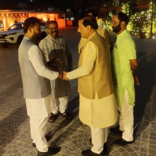 केंद्रीय शिक्षा मंत्री एवं नागरिक उड्डयन मंत्री के साथ शिष्टाचार भेंट केंद्रीय शिक्षा मंत्री एवं नागरिक उड्डयन मंत्री के साथ शिष्टाचार भेंट