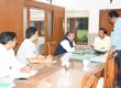 नई दिल्ली में लोकसभा हाउसिंग कमेटी की बैठक में सहभागिता करते हुए