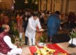 नोएडा सेक्टर-74 और सेक्टर-46 में सुंदरकांड पाठ के दौरान श्रद्धालुओं के साथ सहभागिता करते हुए दृश्य