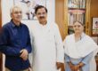 नोएडा सेक्टर-27 कैंप कार्यालय पर पद्मश्री सम्मानित जे. एस. राजपूत जी से आत्मीय भेंट का दृश्य