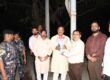 नोएडा के भंगेल फ्लाईओवर का निरीक्षण करते हुए विकास कार्यों की प्रगति एवं गुणवत्ता का जायजा लेने का दृश्य