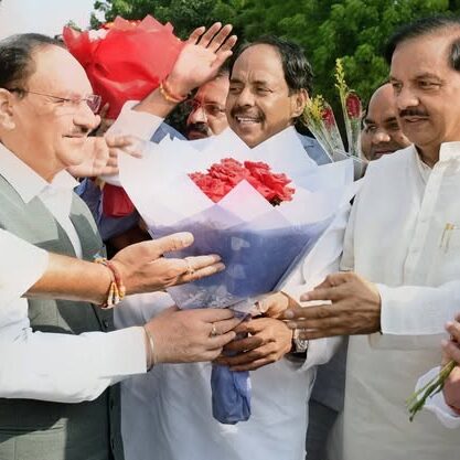 डीएनडी पर ग्रेटर नोएडा एक्सपो मार्ट आगमन के अवसर पर केंद्रीय मंत्री जेपी नड्डा जी का पार्टी पदाधिकारियों एवं कार्यकर्ताओं के साथ स्वागत एवं अभिनंदन