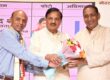 यमुना एक्सप्रेसवे स्थित गलगोटिया यूनिवर्सिटी में दादरी विधायक श्री तेजपाल नागर जी के साथ शिक्षक एमएलसी प्रत्याशी श्रीचंद शर्मा जी के समर्थन में शिक्षकों से संवाद करते हुए