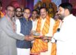 दादरी में श्री लव कुश धार्मिक रामलीला कमेटी द्वारा आयोजित रामलीला मंचन में सहभागिता कर प्रभु श्रीराम के जीवन पर आधारित लीला का अवलोकन करते हुए