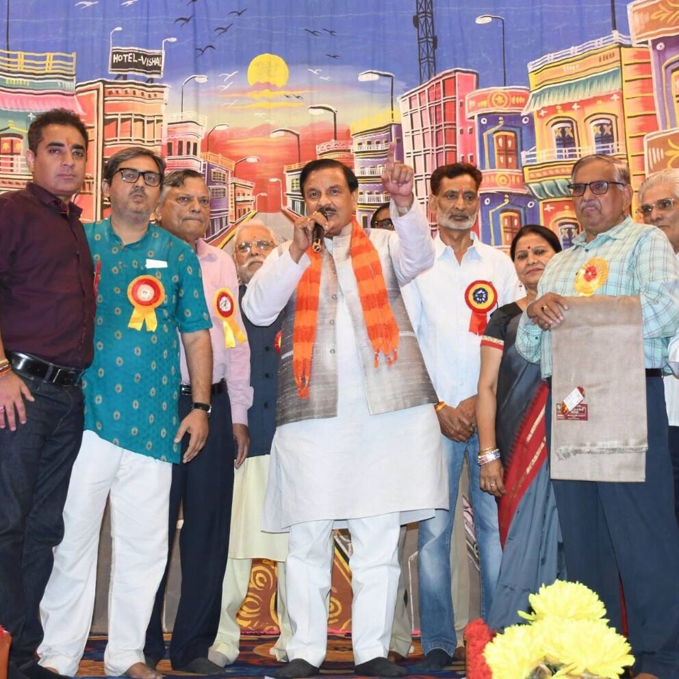 नोएडा सेक्टर-12 में श्री बजरंग रामलीला संचालिका न्यास द्वारा आयोजित रामलीला मंचन एवं सेक्टर-45 में केसरवानी वैश्य महासभा के दुर्गा पूजा महोत्सव में सहभागिता करते हुए नोएडा सेक्टर-12 में श्री बजरंग रामलीला संचालिका न्यास द्वारा आयोजित रामलीला मंचन एवं सेक्टर-45 में केसरवानी वैश्य महासभा के दुर्गा पूजा महोत्सव में सहभागिता करते हुए