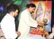 खुर्जा के जंक्शन रोड पर आयोजित भजन संध्या में श्रद्धालुओं के साथ सम्मिलित होकर भक्ति और आस्था के पावन अवसर का आनंद लेते हुए